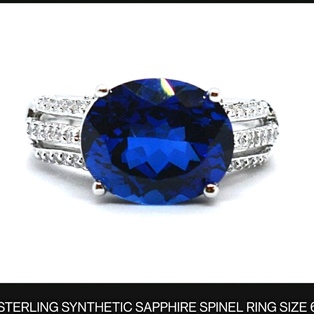 STERLING SYNTHETIC SAPPHIRE SPINEL RING SIZE 6